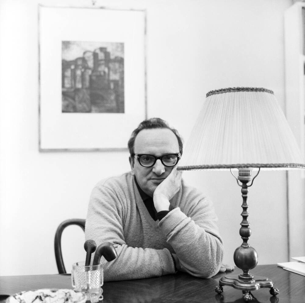 Pratolini proyecta sus experiencias vitales en las historias que narra.