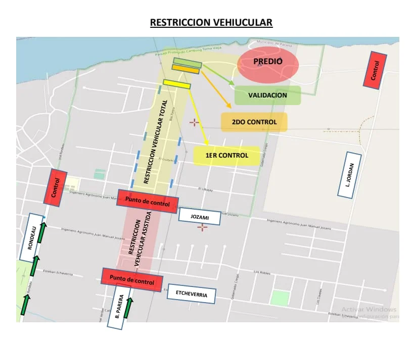 Ingresos peatonales y estacionamiento vehicular en la zona del complejo Toma
Vieja.