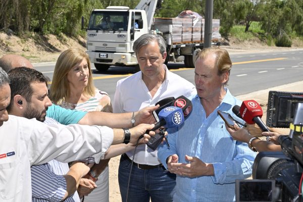 Bordet destacó que su gestión deja en marcha 230 obras públicas