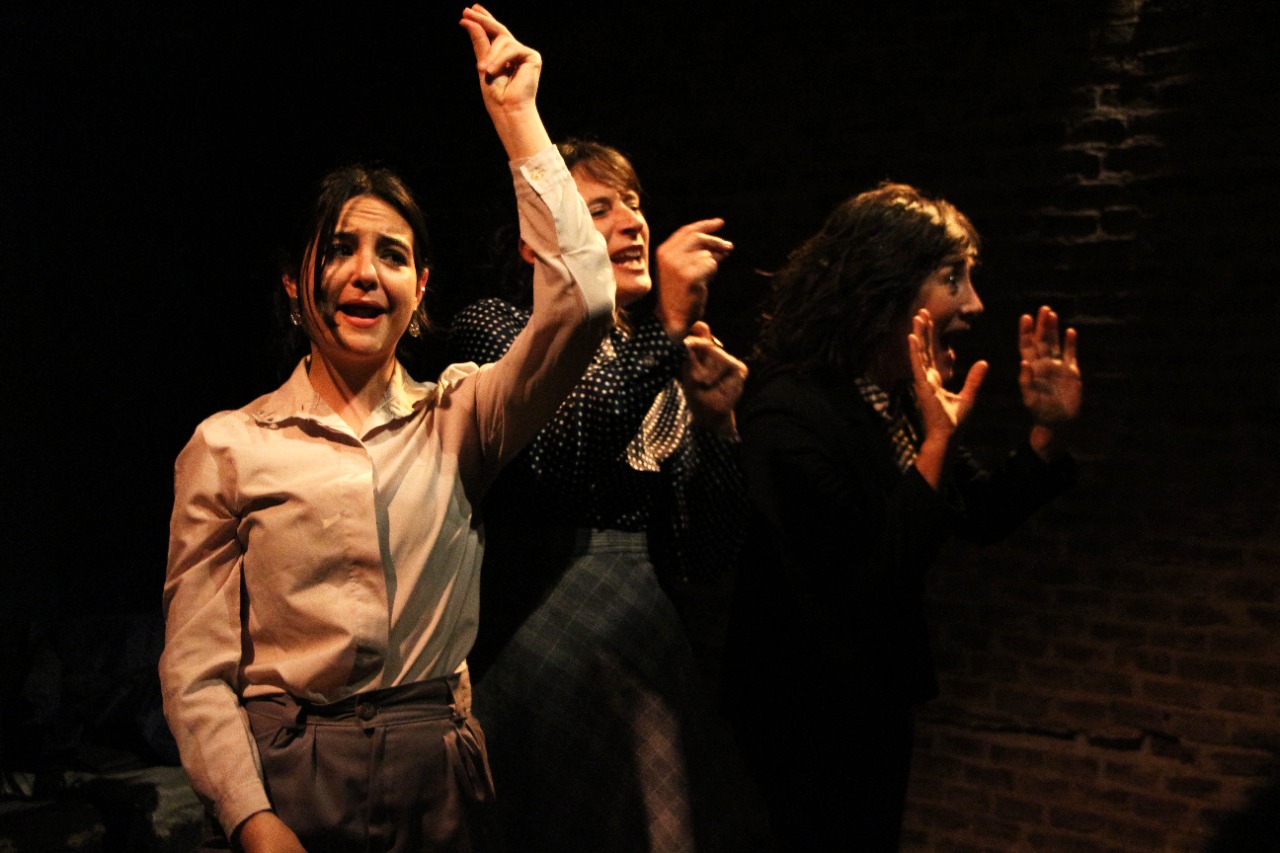 La Noche ha caído, hoy a las 21 en Casa Boulevard.