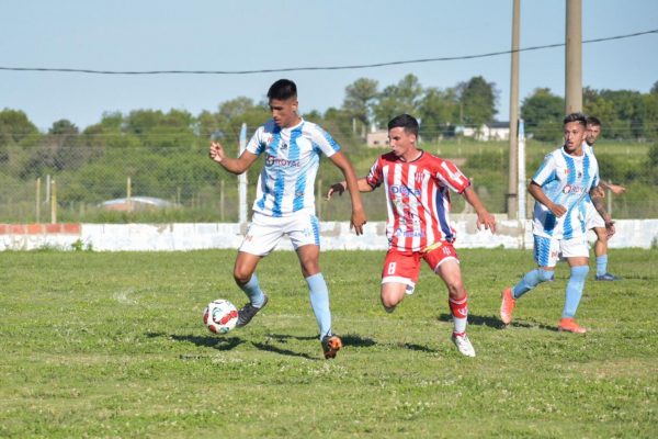 Belgrano y Atlético Paraná buscarán ganar esta tarde para clasificar a la siguiente instancia del Torneo Regional Federal Amateur. FOTO: El Diario.