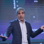 Caputo admite que los mercados ven 'riesgo kuka' aunque el lo niegue