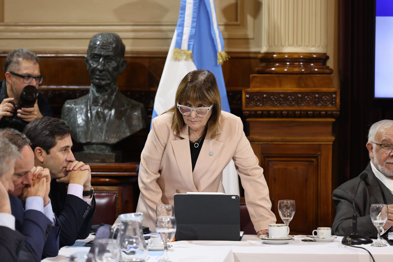Bullrich confirma: el Gobierno separa ficha limpia y hace opcionales las PASO