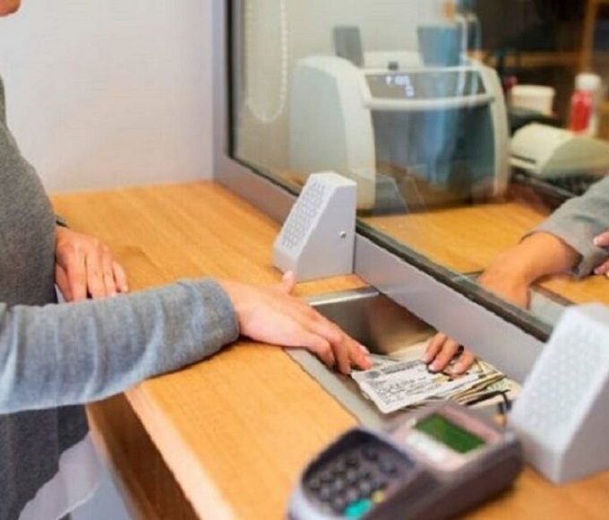 La Bancaria logró $2,3 millones de salario inicial y bono actualizado