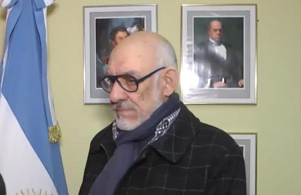 Benintende advierte: cerraron más de 100 locales en el microcentro