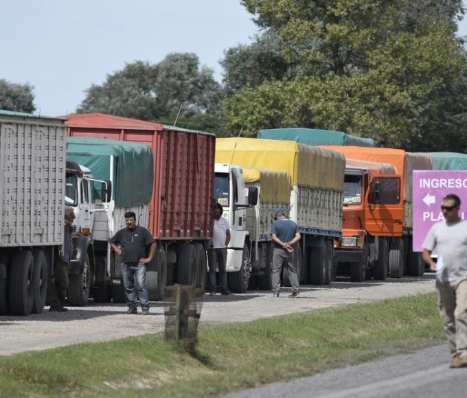 El transporte de cargas no afloja: subio 2,42% en abril y ya acumula 17,8%