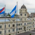 Millonario escandalo de contratos truchos: 53 millones de dolares robados