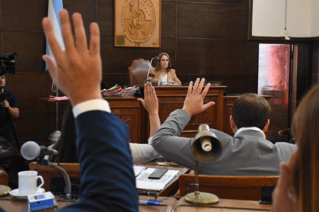 "Silencio total": la bronca de Amiano por el rechazo a debatir jubilaciones