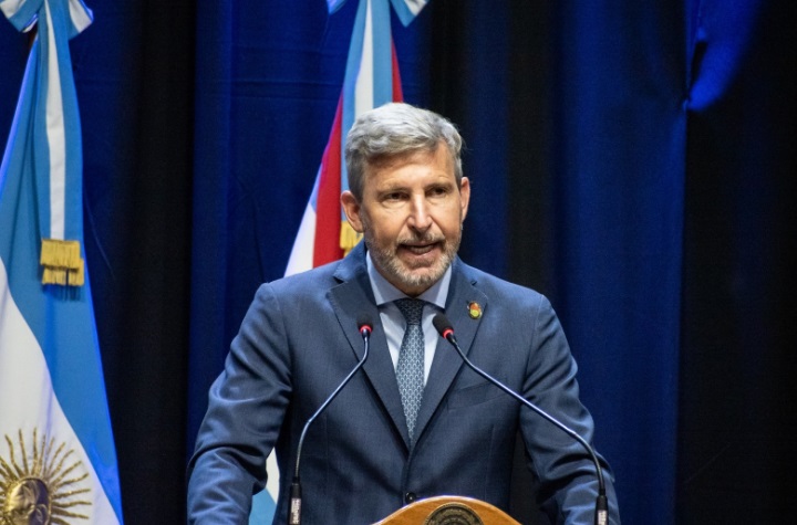 Frigerio negocia duro por Colón: el detalle de la planta uruguaya que inquieta