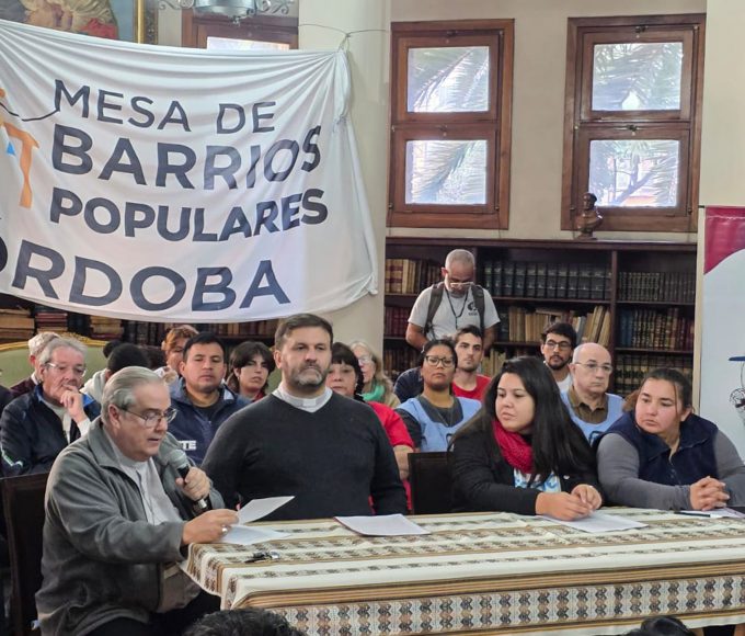 Los obispos cruzan a Milei por el proyecto de propiedad privada