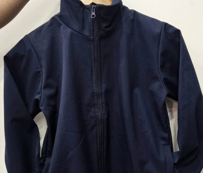 Despidieron a una docente de Concordia por cuestionar el precio de una campera