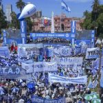 Concordia se planta: panaderos locales en la marcha que desafió a Milei
