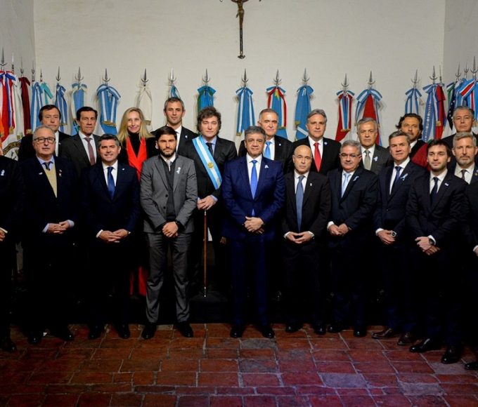 Nación recortó 53% las transferencias a provincias: el reparto direccionado