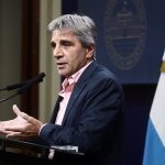 El Gobierno coloco USD 300 millones en bonos pero no libero pesos al mercado