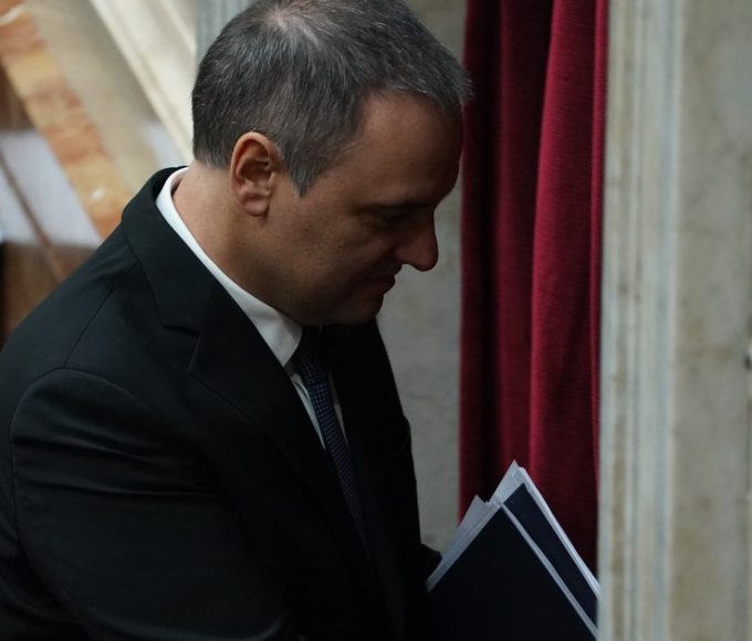 El Adornigate que no para: por que Milei sigue perdiendo imagen