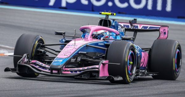La lluvia cambia todo en Miami: adelantan la F1 por las tormentas