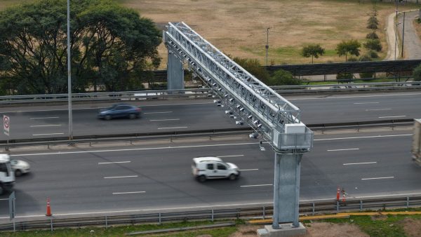 Peajes sin barreras: el "free flow" ya funciona en Buenos Aires y llega al resto del país