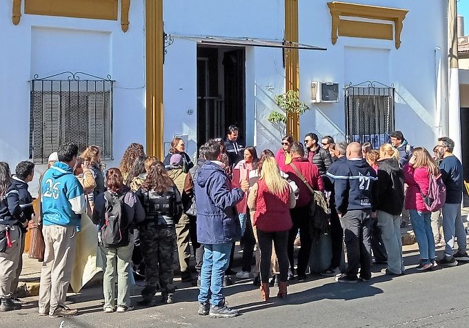 Agrotécnica de Concordia: 360 alumnos sin clases por pozos tapados