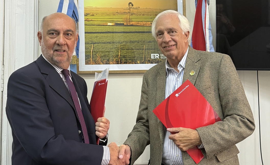 Frigerio lanza creditos al 19% para que el campo compre maquinaria en Agroactiva