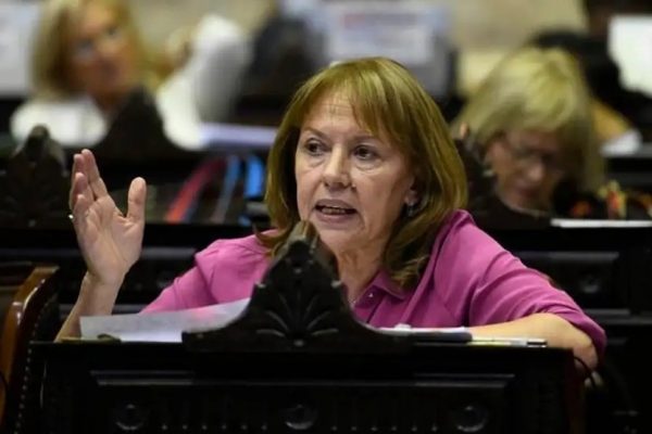 Osuna destroza a Frigerio: "¿Qué esconde en su reforma previsional?"