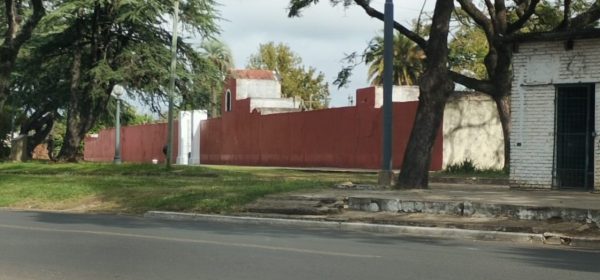 Frigerio pintó el Cementerio Viejo sin autorización del Consejo de Patrimonio