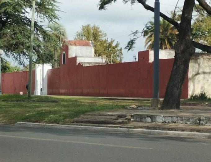 Frigerio pintó el Cementerio Viejo sin autorización del Consejo de Patrimonio