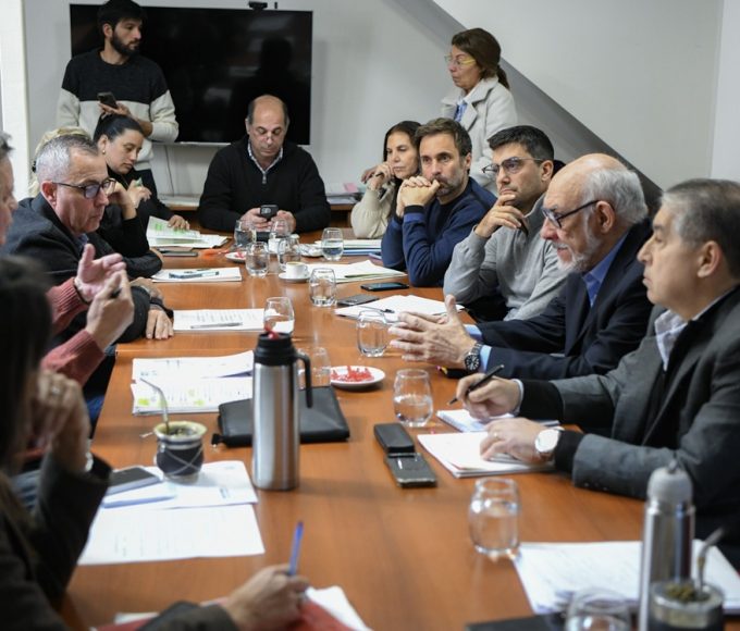 Dictamen favorable para aliviar la carga fiscal de pequeños comercios