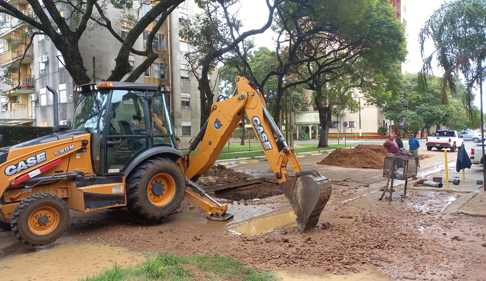 El EDOS licita $120 millones para tapar los baches que dejaron sus propias obras en Concordia