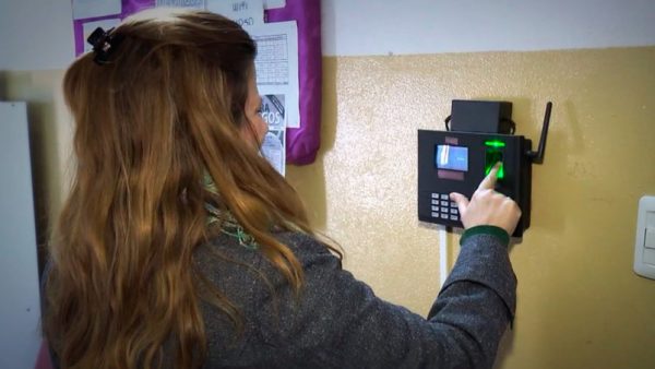Entre Ríos reduce a 30 horas la jornada de los estatales desde julio
