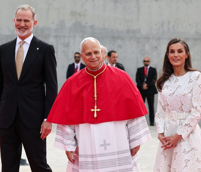 León XIV llegó a Madrid: el papa ya está en España para su visita histórica