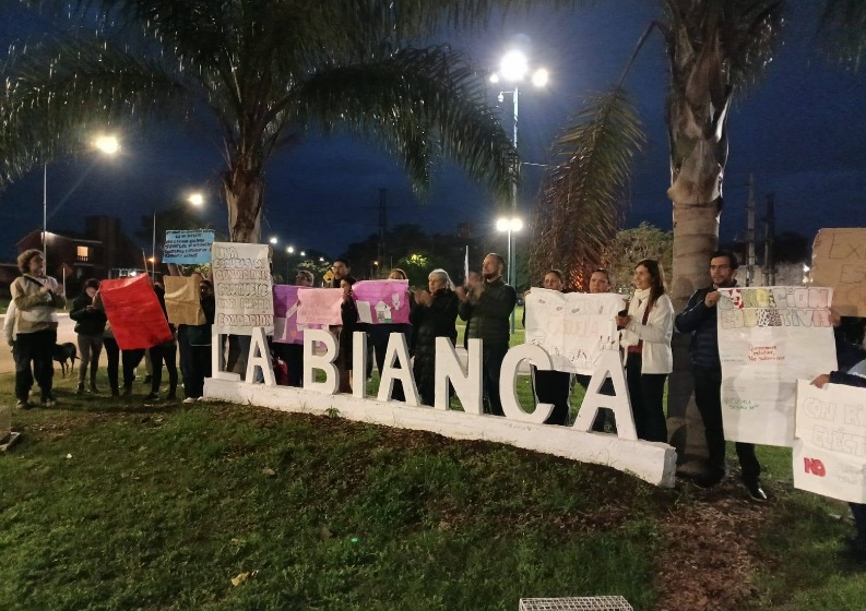 Clases en el kiosco y la biblioteca: el drama de la escuela Artigas de Concordia