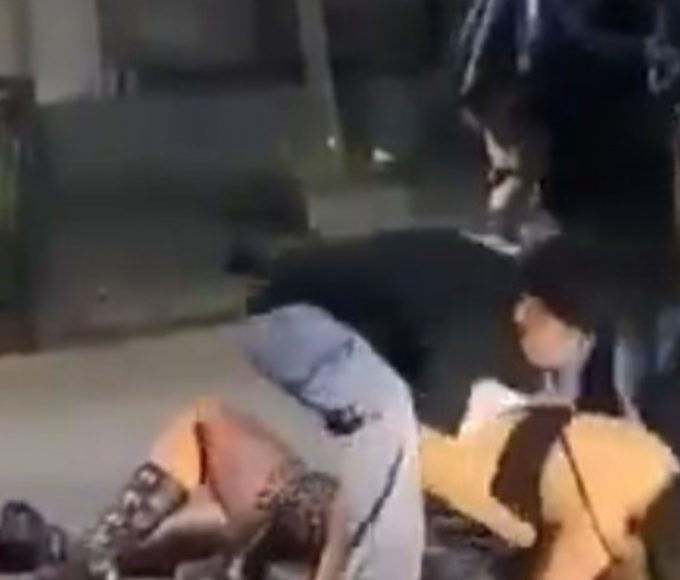 BRUTAL golpiza en San José: una chica de 23 años lucha por su vida