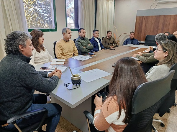 Federación: Bravo reunió a su gabinete y marcó las prioridades del segundo semestre