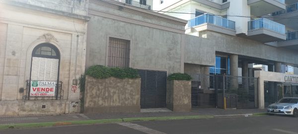 El edificio Cantená en Concordia: regularizaron las infracciones y ahora venden la propiedad clave