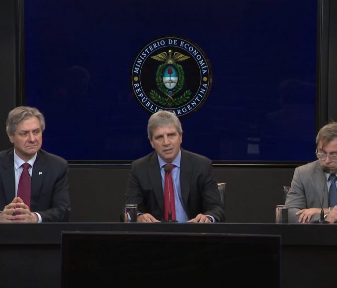 Caputo presentó el plan financiero al 2027: vencimientos y deuda
