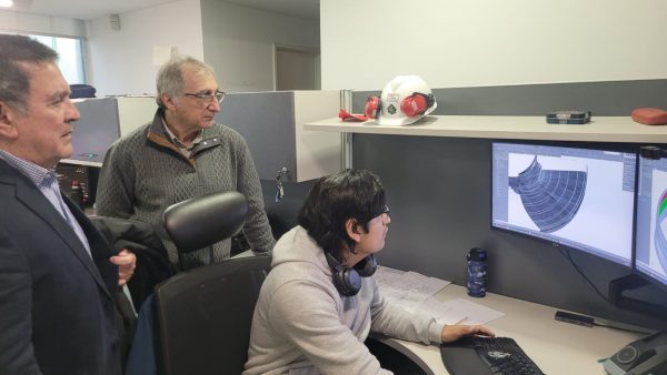Chagas visitó La Plata para avanzar en la modernización de Salto Grande