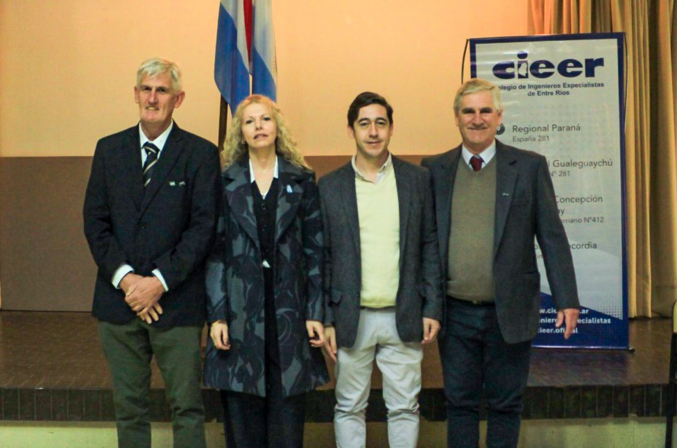 32 años del CIEER: renovado compromiso con la ingeniería especialista entrerriana