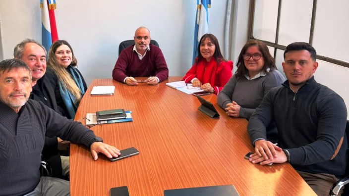 Concejales de JxER defienden la reforma previsional de Frigerio