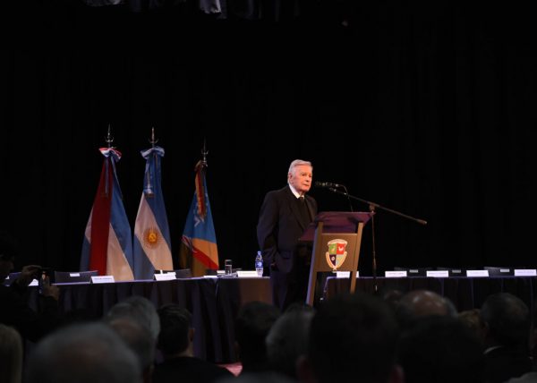 Héctor Motta, nuevo Ciudadano Ilustre de Crespo: "Quiero que sea el faro de la provincia"