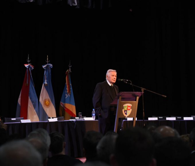 Héctor Motta, nuevo Ciudadano Ilustre de Crespo: "Quiero que sea el faro de la provincia"