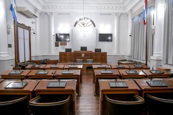 El Senado deroga las pensiones vitalicias para exgobernadores de Entre Ríos