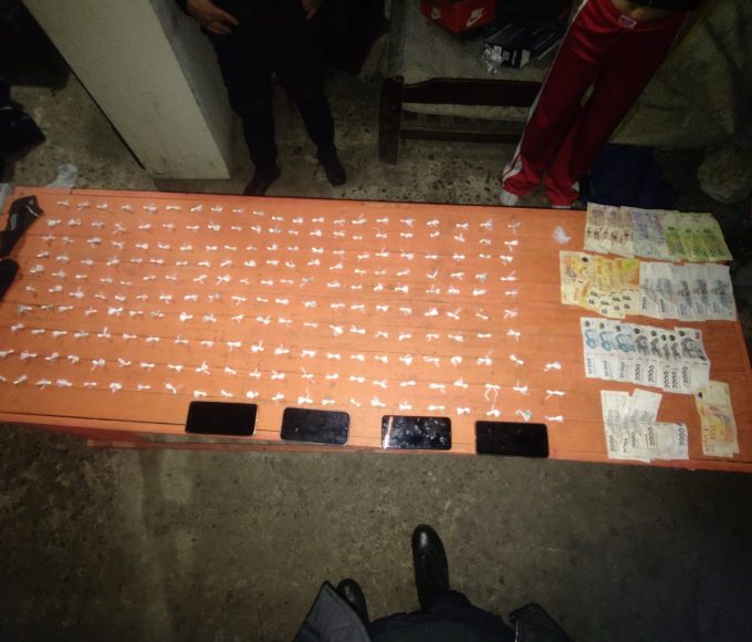 Buscaban amenazas y encontraron cocaína: tres detenidos en Concordia