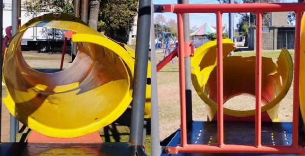 Parque Ferré: vecinos y feriantes exigen mantenimiento urgente