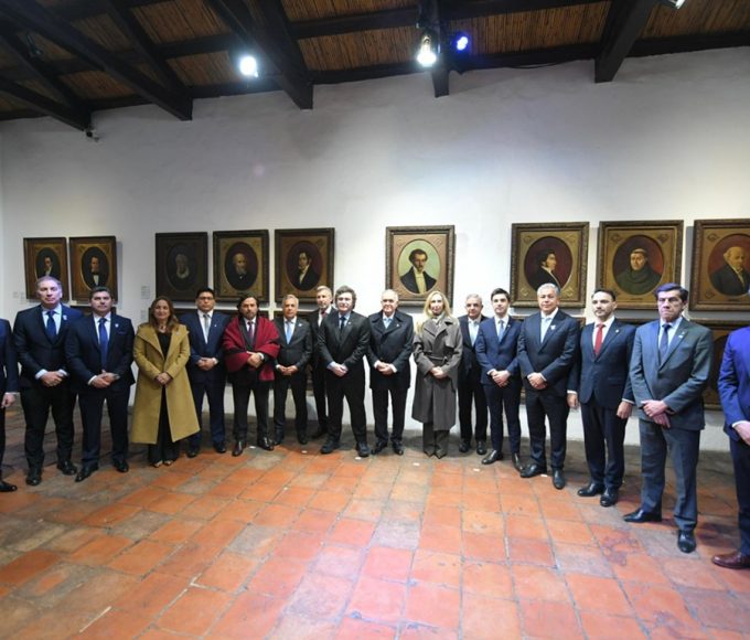 Los fondos nacionales a provincias cayeron 61,8%: Entre Ríos, entre las más favorecidas