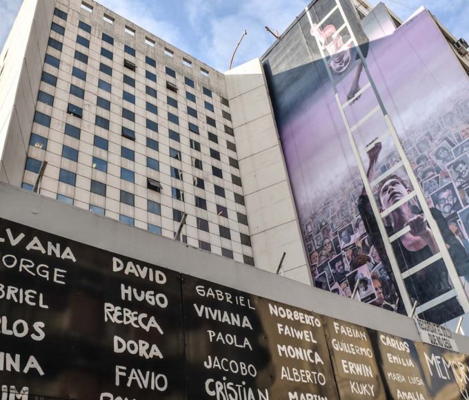 Intendentes entrerrianos firmaron en la AMIA un compromiso contra el antisemitismo
