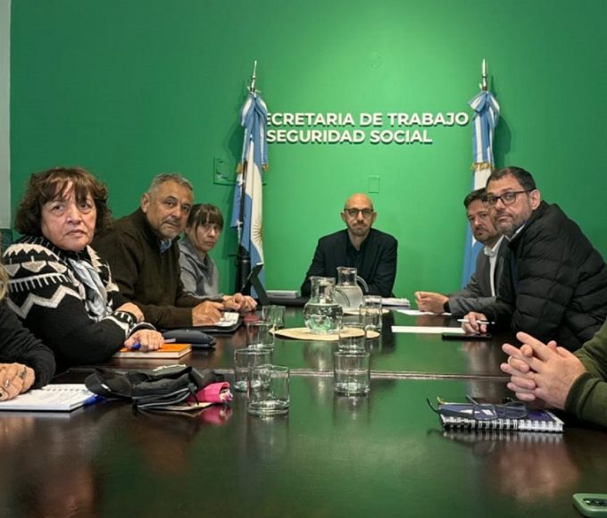 El Estado entrerriano sube 3% en julio, pero los gremios rechazan la oferta
