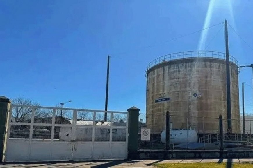 El cierre de una planta de combustible alarma a Concepción del Uruguay