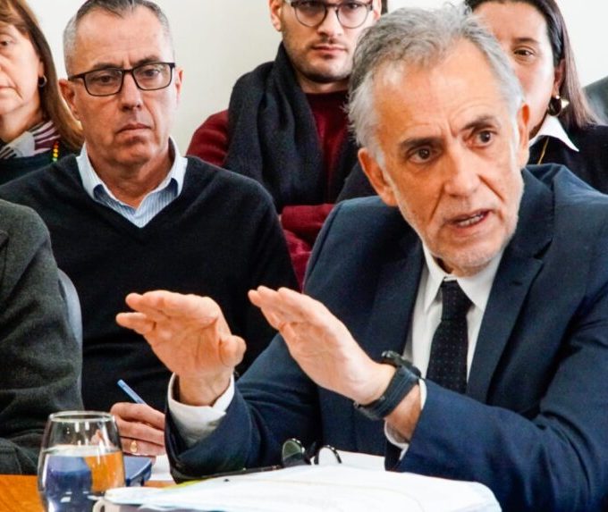 Reforma previsional: el Fiscal de Estado defendió la emergencia y pidió ajustar la redacción