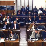 Reforma previsional: media sanción en el Senado con votos peronistas y protesta afuera