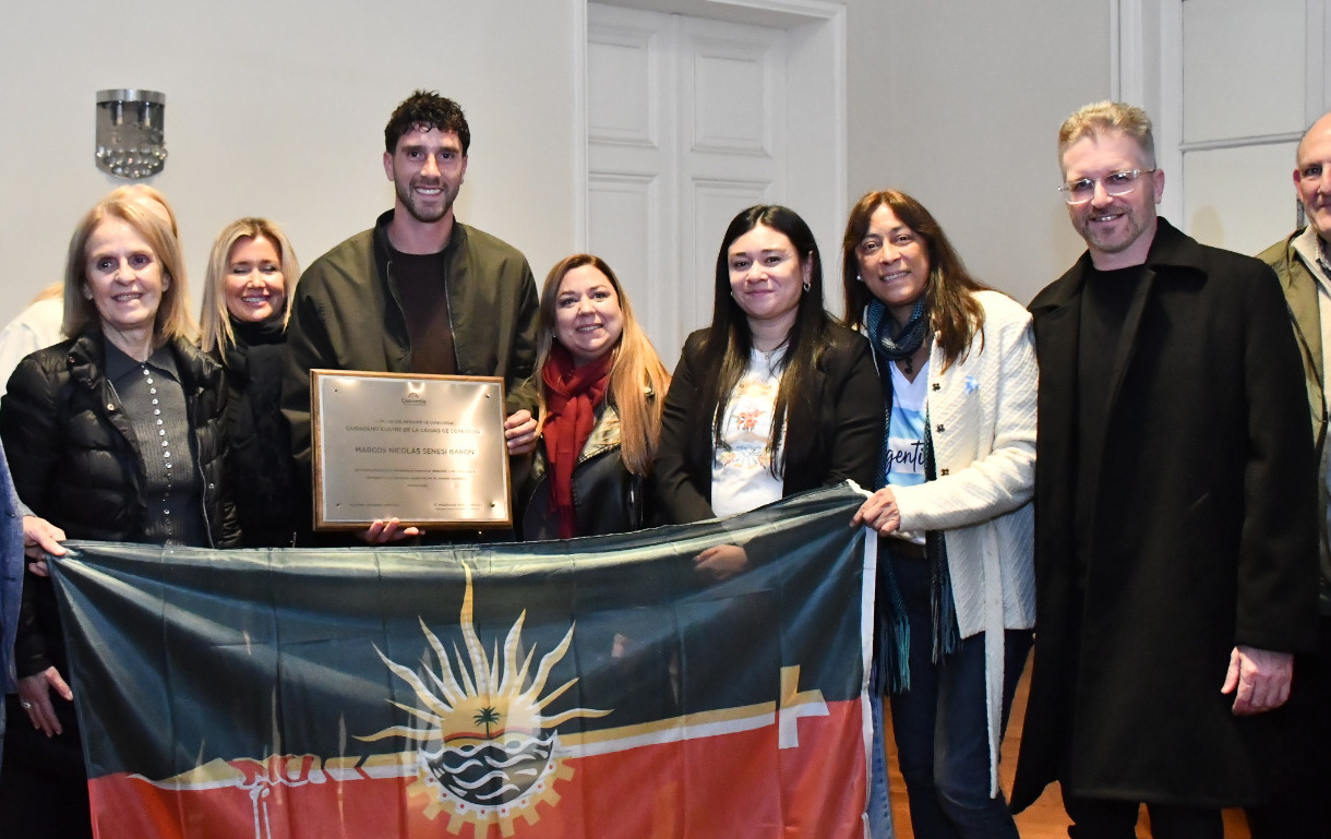 Marcos Senesi, Ciudadano Ilustre de Concordia: el reconocimiento que tardó en llegar